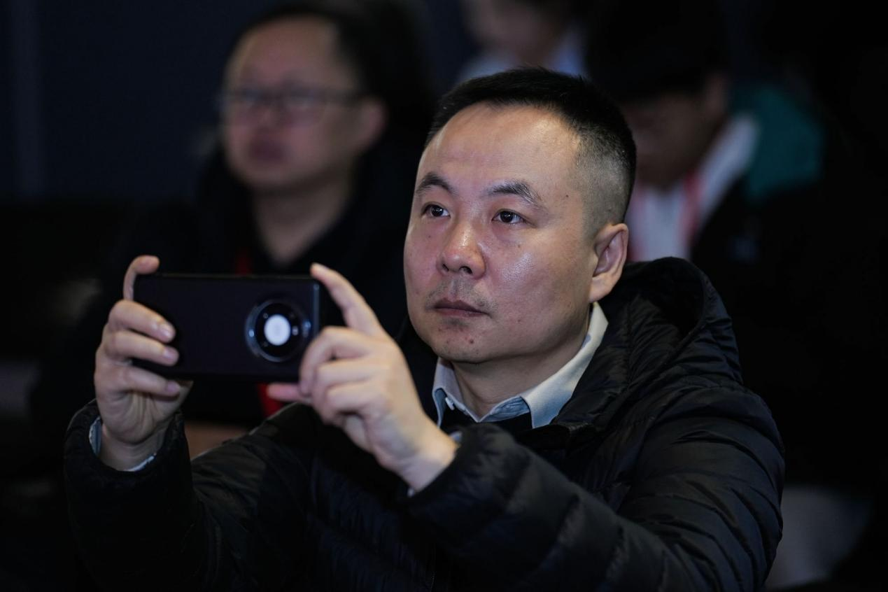 現場觀眾在傾聽嘉賓發言。